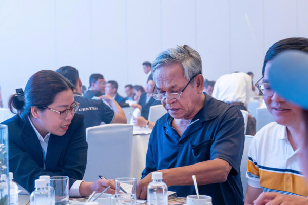 SỰ KIỆN RA MẮT TÒA THÁP ELEVA – DESTINO CENTRO: "THỊNH VƯỢNG GIỮA TÂM ĐIỂM TOD TÂY SÀI GÒN" CHÍNH THỨC TẠO NÊN CƠN ĐỊA CHẤN TẠI KHU TÂY 43 z7889605612487 35bc1596bf67a2245302d0022e1ea5e6